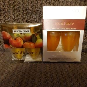 (2) BBW Spiced Cider Wallflower refills